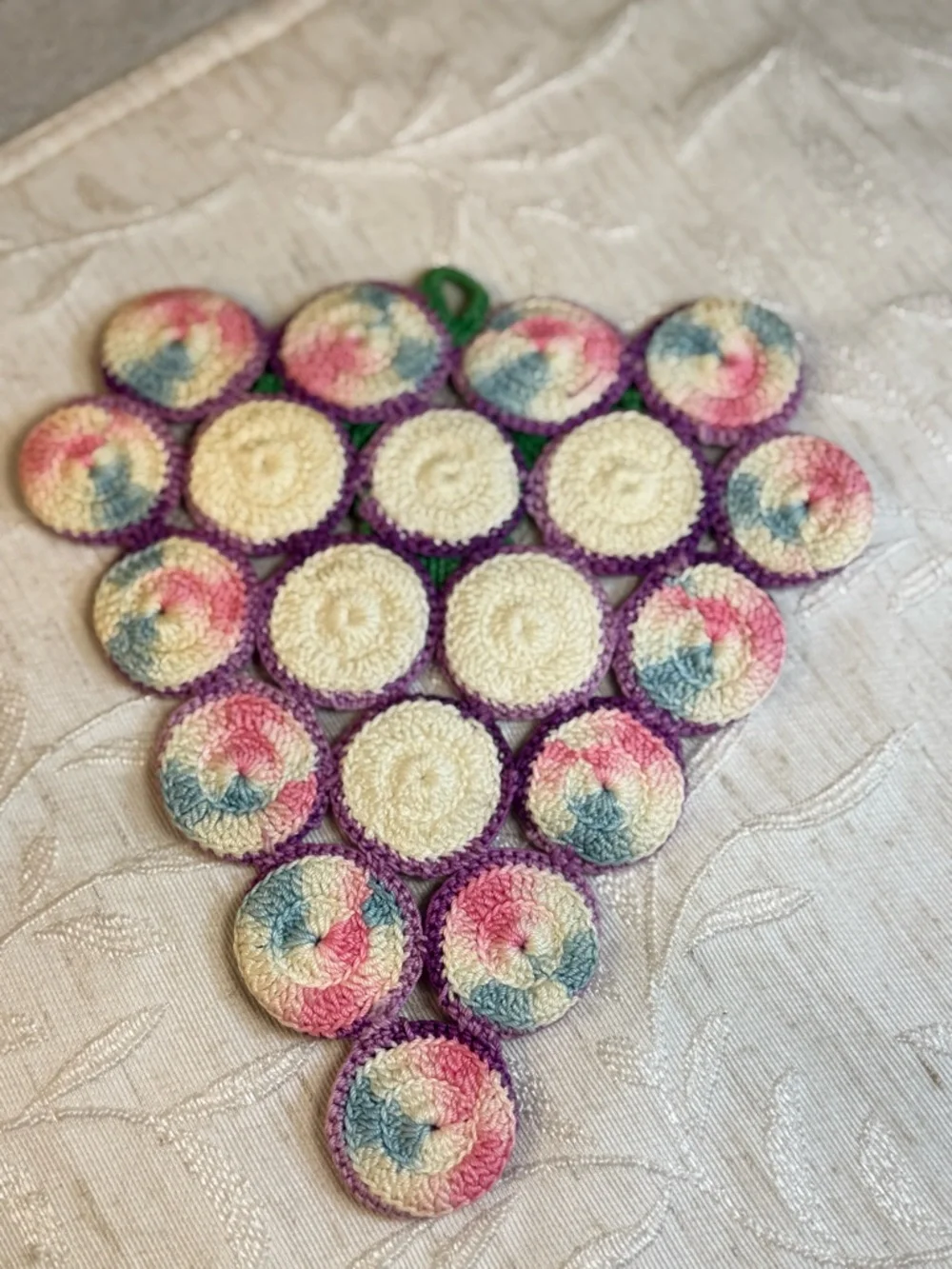 Vtg Lot 10 Crochet Pot Holders & Floral Guest‎ Towels Grape Cluster Mid Century